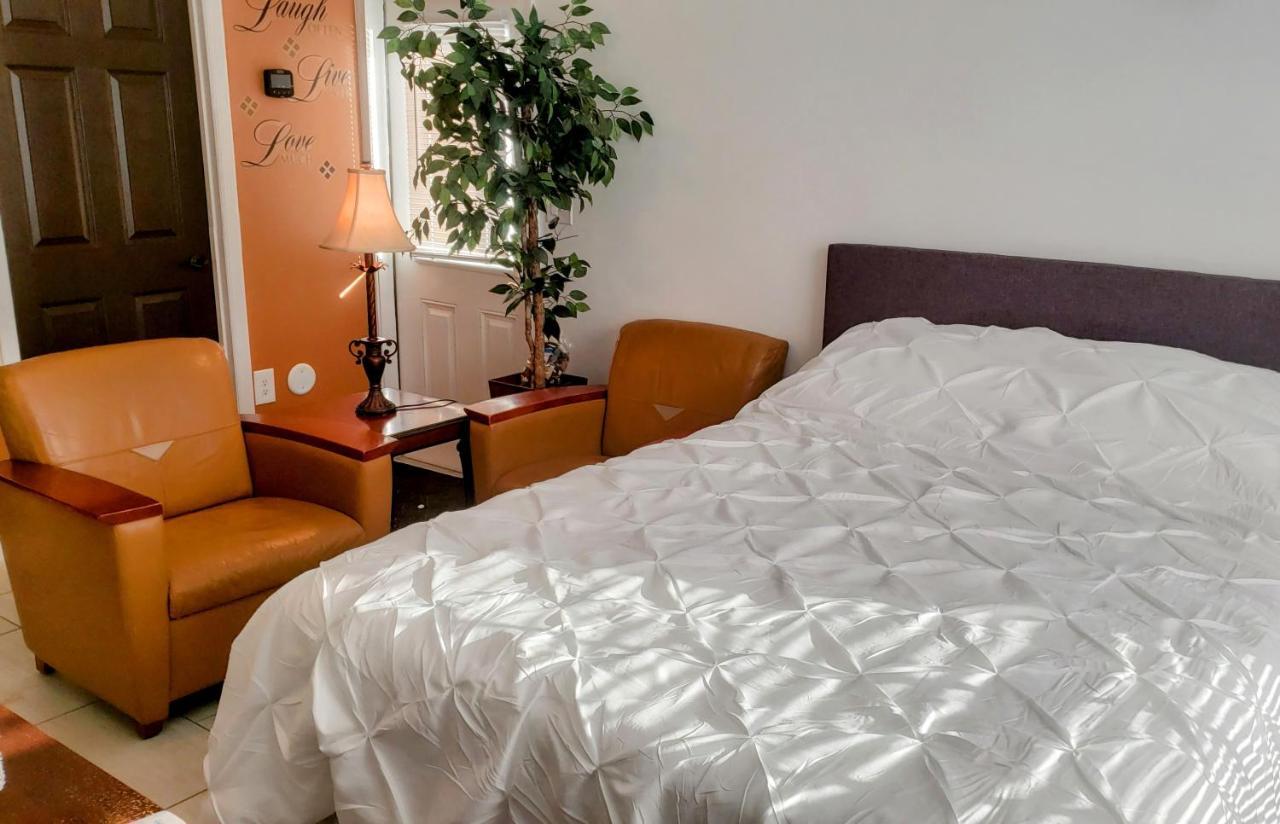 Stylish Suite Tampa Minutes To Hard Rock Casino Mango Экстерьер фото